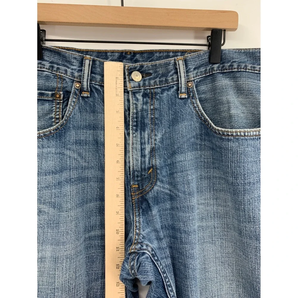Vintage Levis 559 Jeans Mens 34x30 Blue Relaxed Straight Fade Y2K Denim Pants